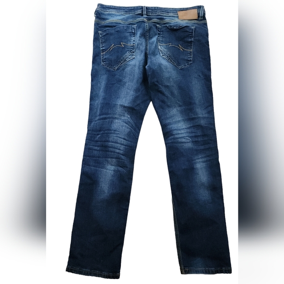 Woman's Parasuco Jeans Size 36 - Picture 3 of 3